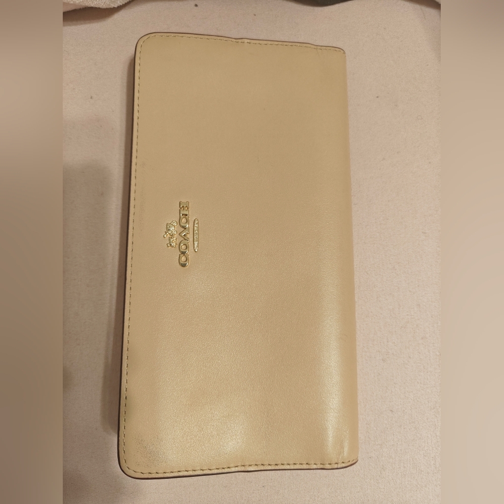 Coach Light Tan Leather Wallet